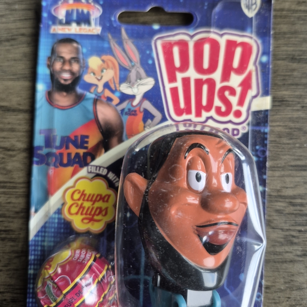 Collectible Lebron James Figurines Lakers Jersey Gold Space Jams Pop Up McDonald - Picture 7 of 14
